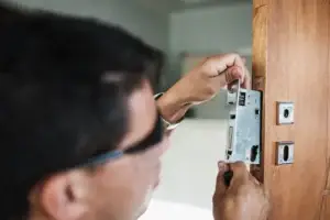 noodafsluiting door Slotenmaker Fix